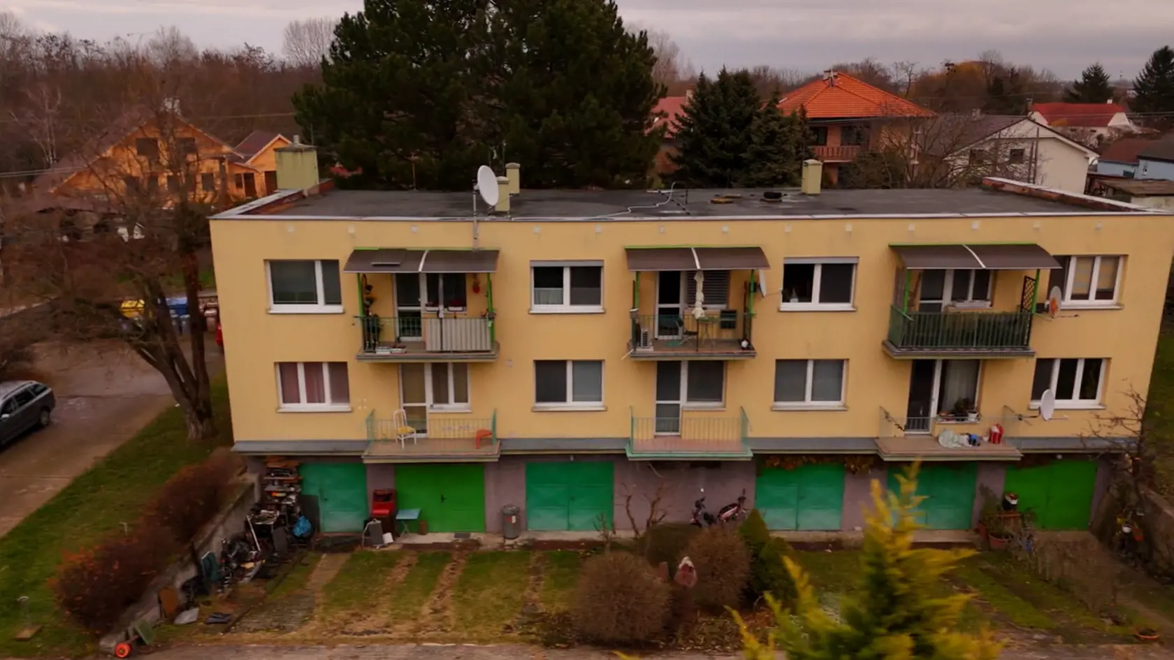 Adriana Kneissl Poláková v šou Bez servítky ukázala byt v Malinove, kde sa narodila a vyrastala. 