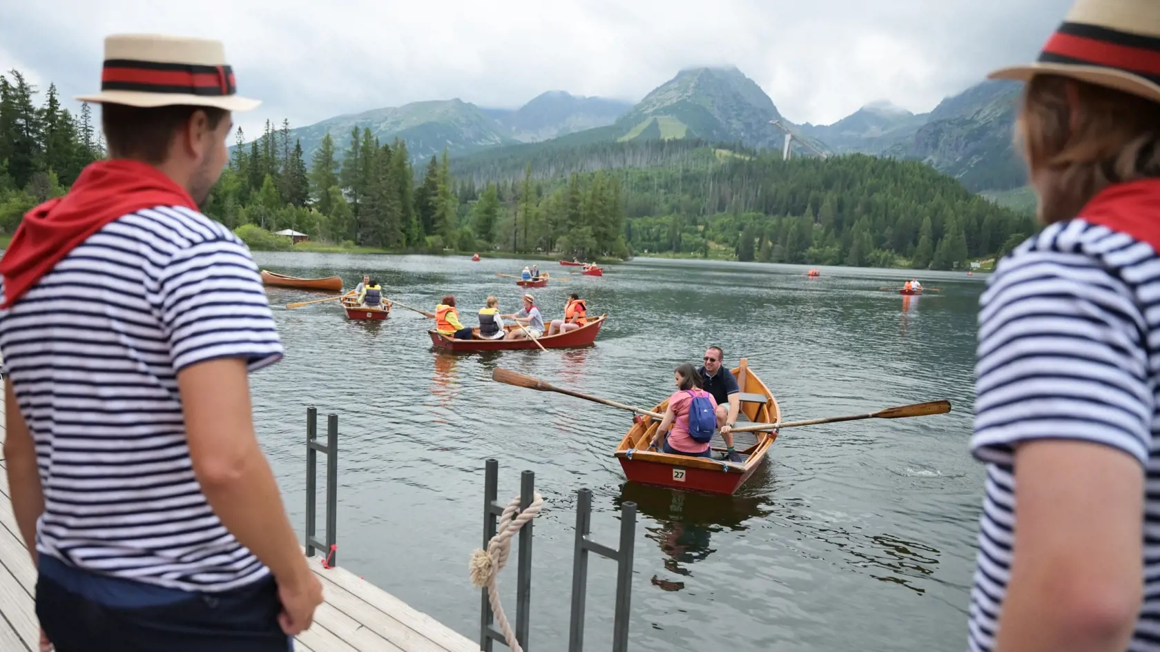 Štrbské pleso vo Vysokých Tatrách
