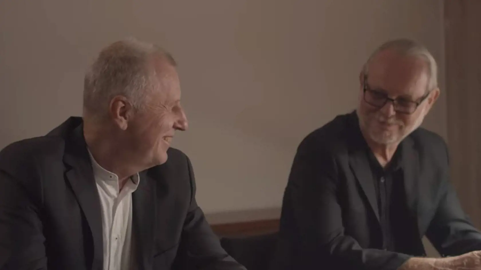 Skupina Elán natočila klip, ktorí fanúšikovia húfne kritizujú.