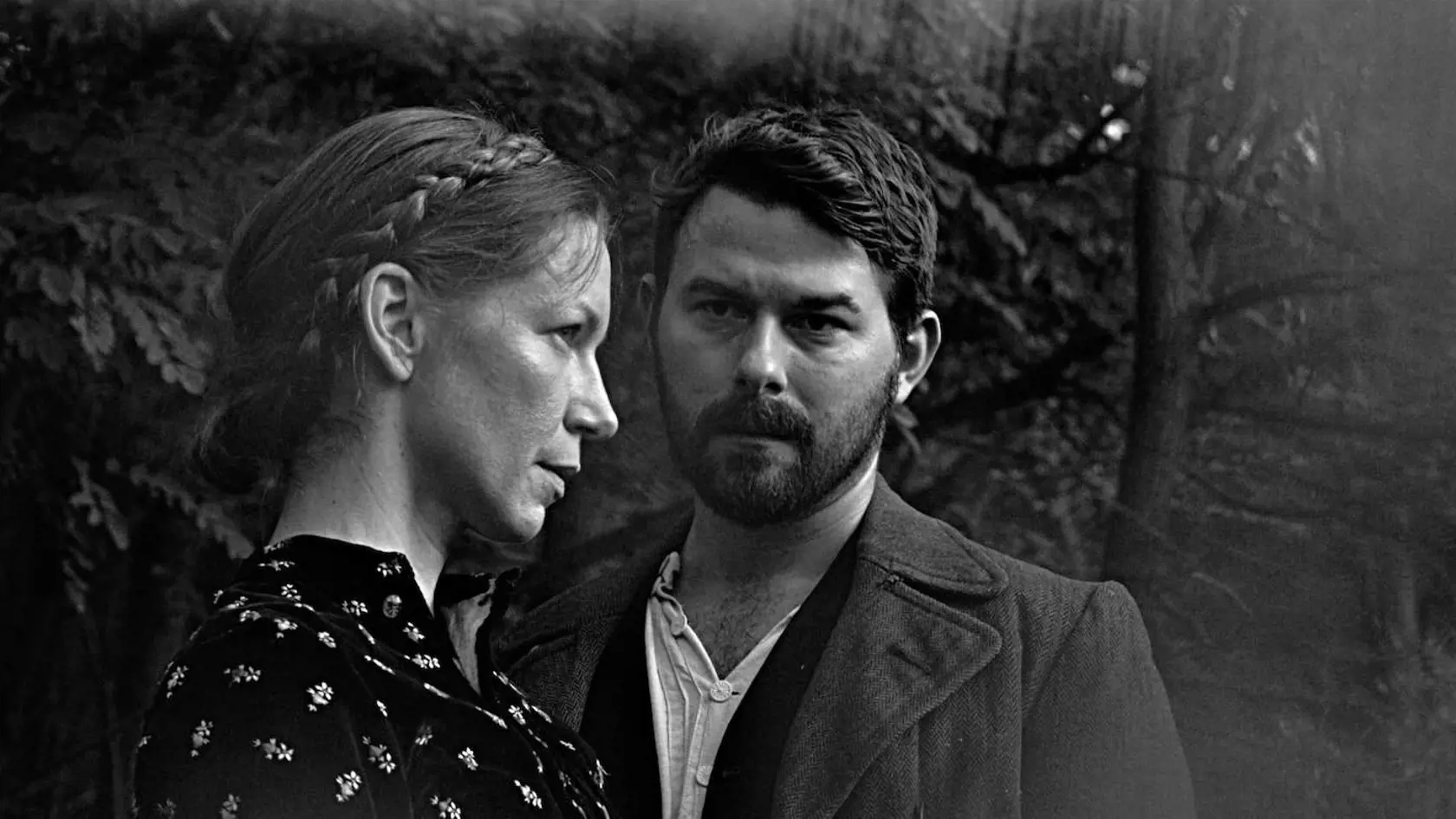 Zuzana Smatanová a Richard Autner počas natáčania videoklipu k piesni Prútikár