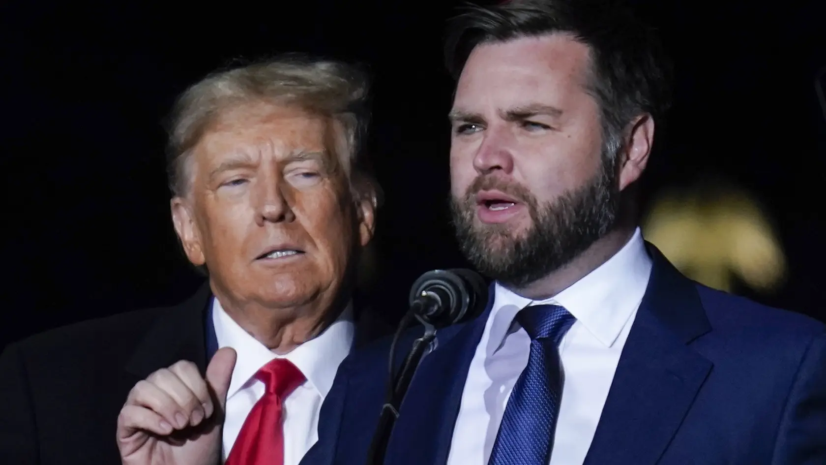 Americký prezident Donalt Trump a viceprezident JD Vance.