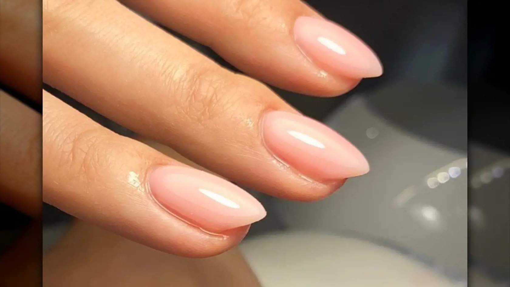 Milk nails