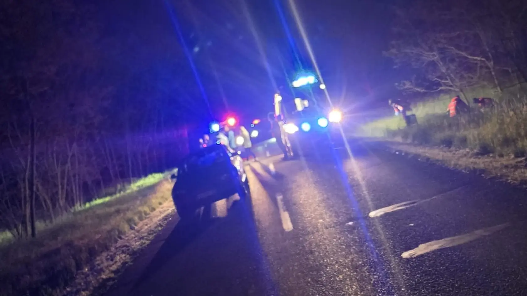 Smrteľná zrážka medzi obcami Gajary a Malé Leváre (okres Malacky), auto tam zrazilo 40-ročného chodca.