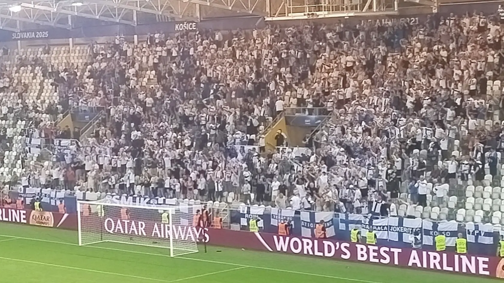 Fanúšikovia Fínska v Košiciach.