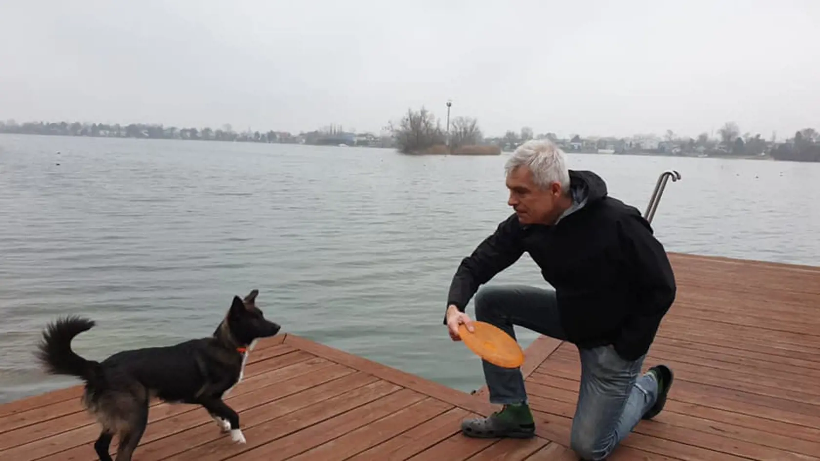 Minister zahraničných vecí Ivan Korčok žije mimoriadne aktívny život.