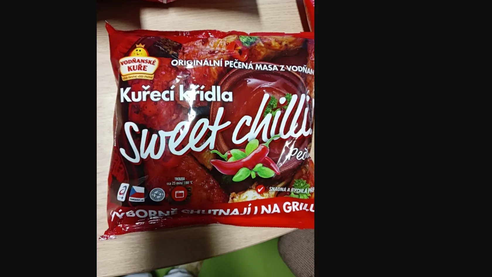 Nevyhovujúci výrobok: Kuracie krídla s príchuťou Sweet chilli 