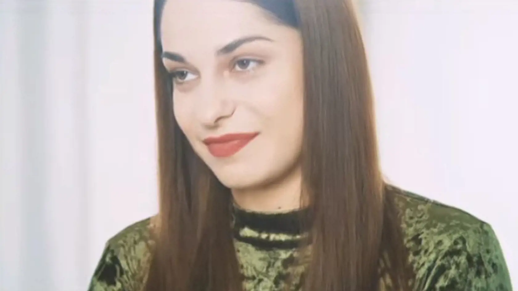 Vrhla sa do víru práce. Je možne, že jej to neprinieslo to, po čom túžila a tak sa rozhodla...
