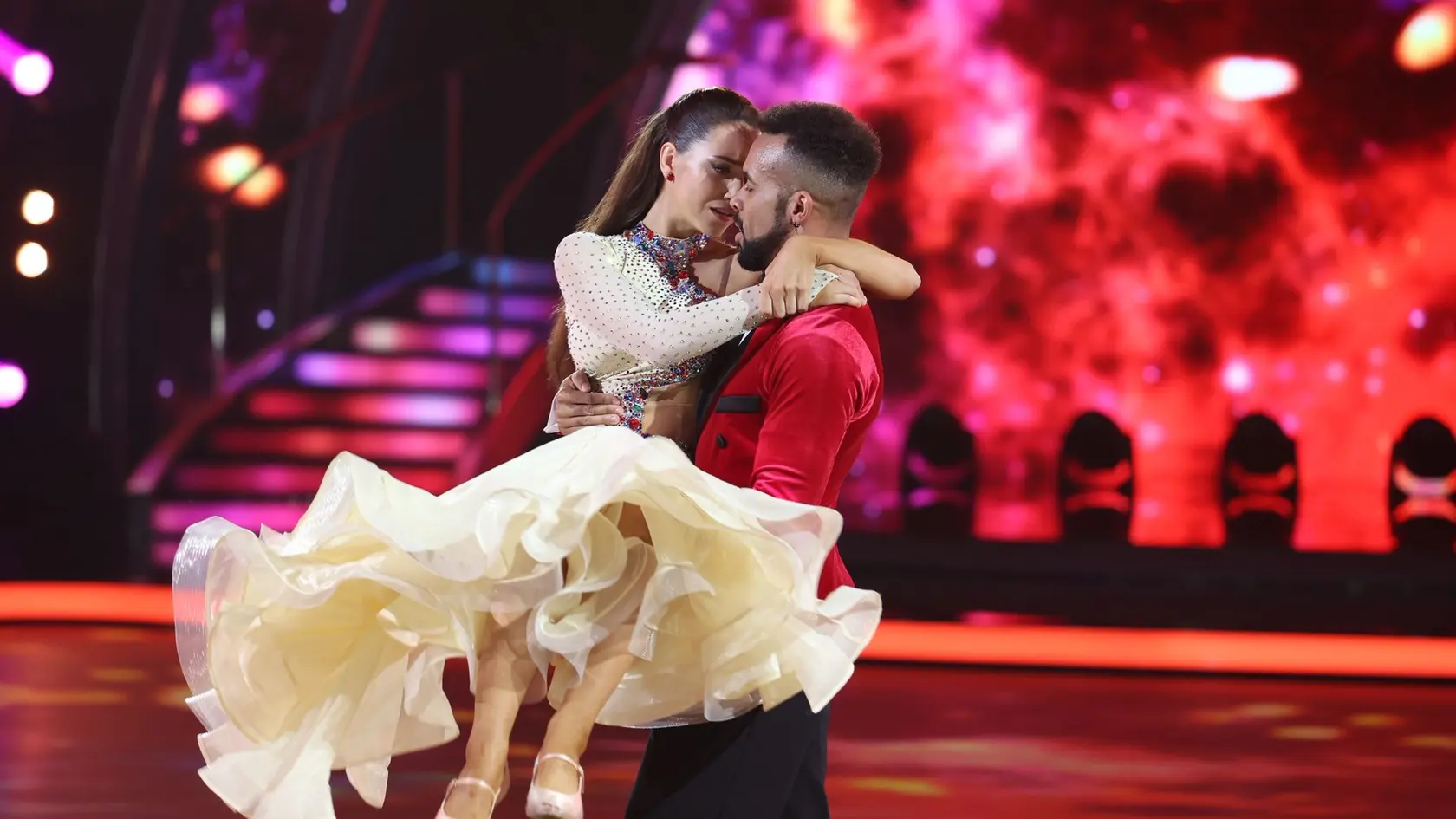 Finálové kolo Let's Dance. Na snímke Ráchel Šoltésová a Titus Ablorh.