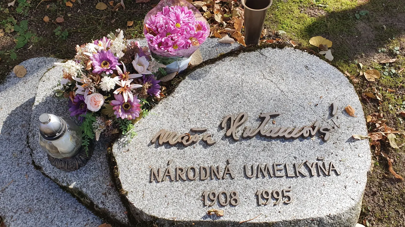 Martina Lučanská sa v prípade potreby postará aj o hrob Maši Haľamovej.