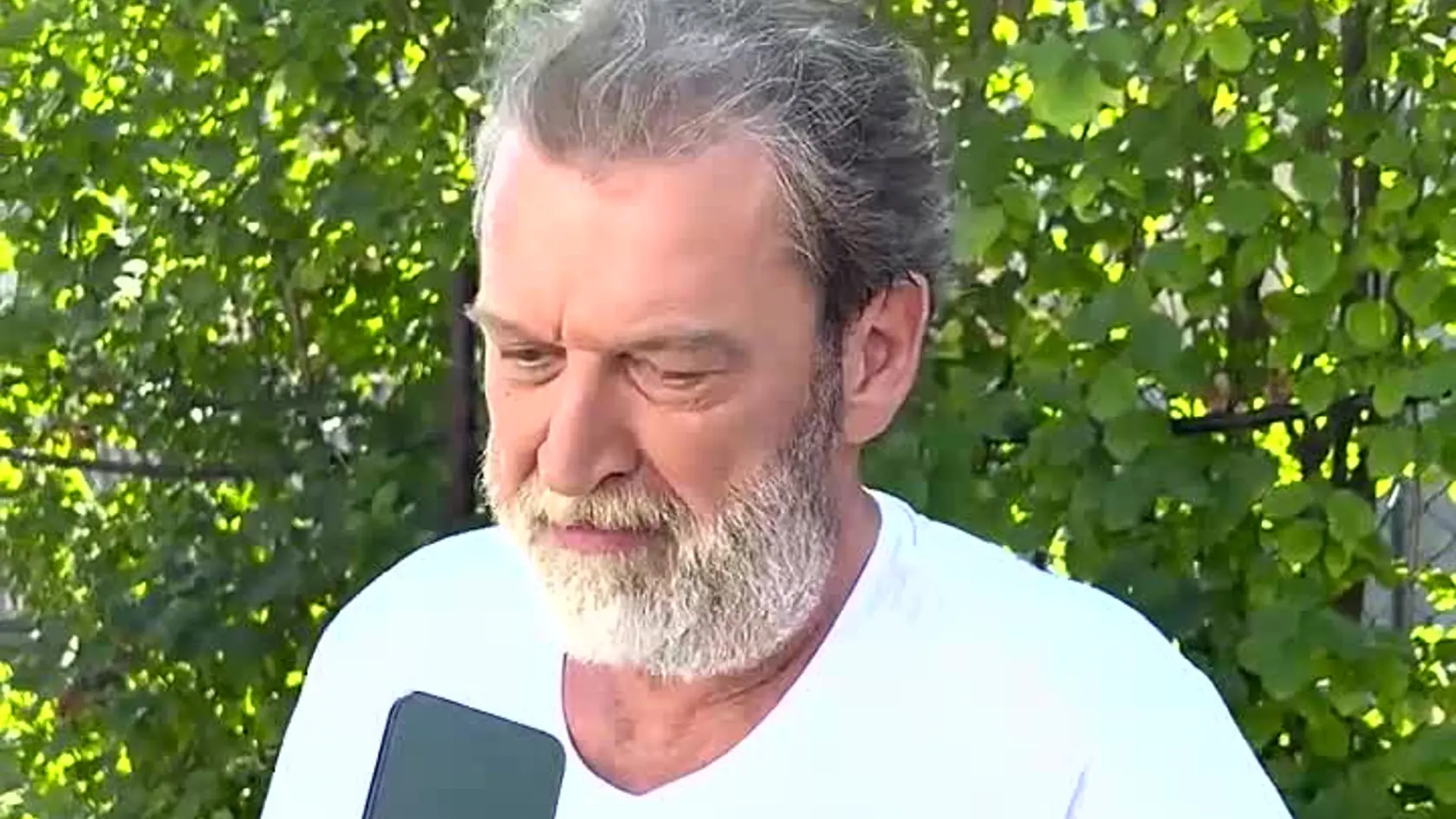 Michala Ďuriša (59) asi netreba nikomu predstavovať. Určite si viacerí pamätajú na Pokušenie, ktoré moderoval, a potom stvárnil Otca Fourasa v Pevnosti Boyard. V pondelok sa po dlhom čase ukázal v televízii.