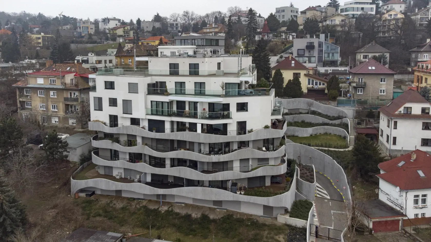Na snímke je bytový komplex Sokolská residence v Bratislave, kde aktuálne býva expremiér Robert Fico.