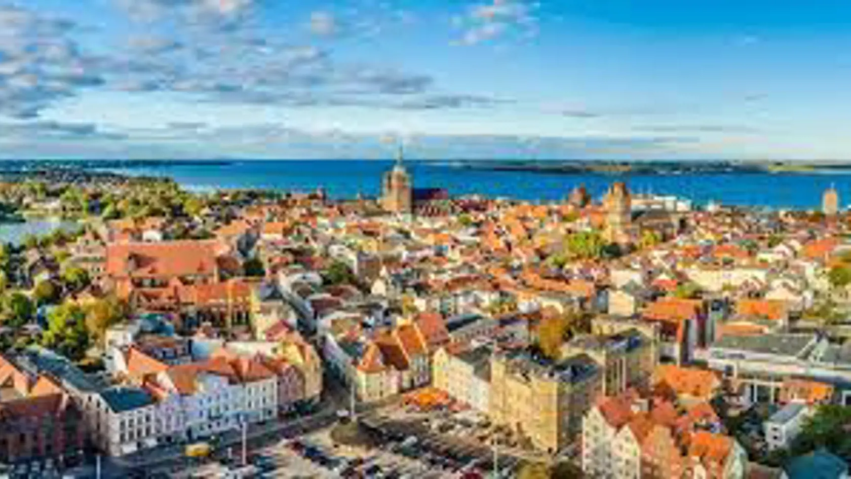Stralsund sa stíva najvštevovanám letoviskom.