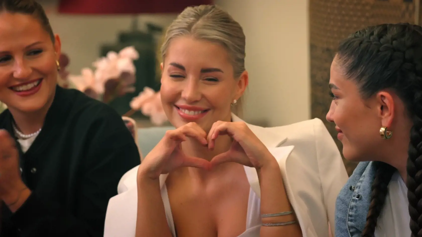 Denisa Veselá. Ako po*noherečka vystupovala pod umeleckým menom Lucky Bee.