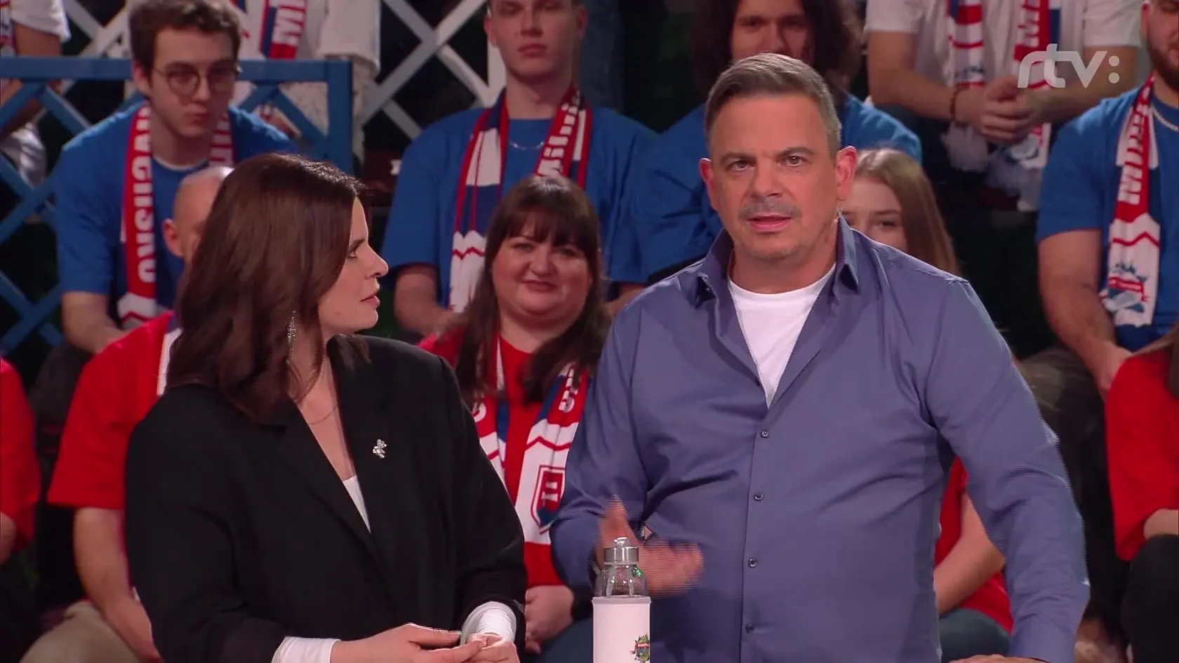 Zuzana Fialová (49) je známa tým, že čo na srdci, to na jazyku. A podobne je na tom jej kolega Dano Dangl (49), ktorý pred kamerami prezradil o nich dvoch jednu „pikošku“.