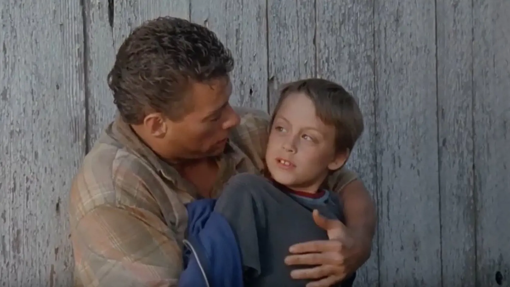 Vo filme Niet úniku (1993) si zahral so Jeanom-Claudom Van Dammom.