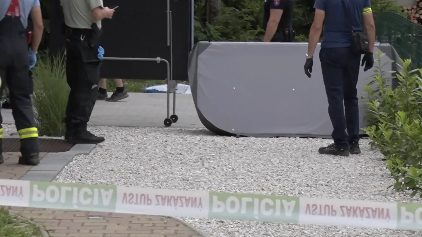 Nešťastie v osade Gápeľ vo Valaskej Belej (okres Prievidza) policajti hodiny dokumentovali.
