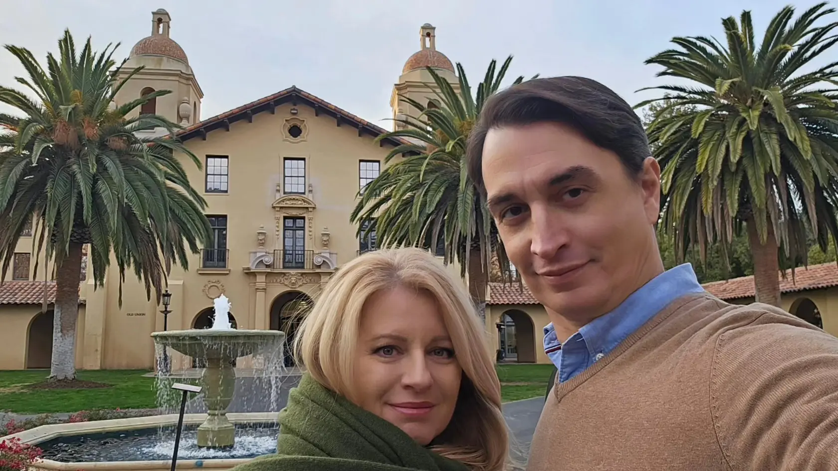Areál Stanford University, kde svoju partnerku navštívil pred odletom aj Juraj Rizman.