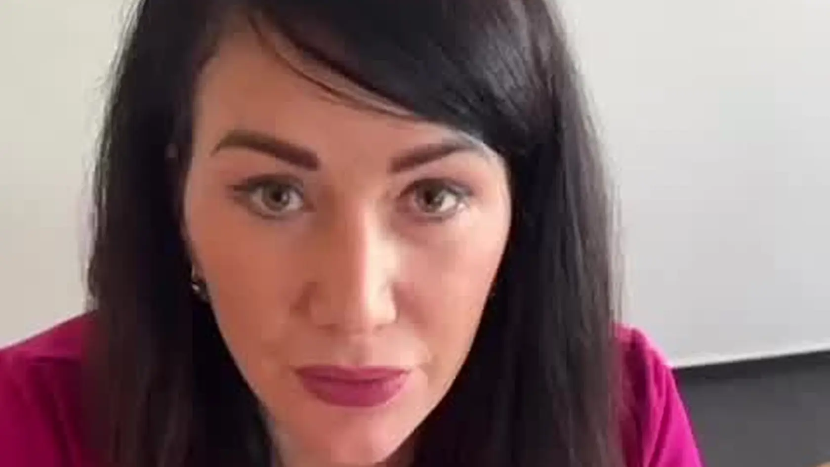 Jana Bittó Cigániková (SaS) si môže oficiálne písať za meno nový titul – zdravotná sestra! Poslankyňa, známa ostrým jazykom aj liberálnymi postojmi, si popri rodine, politike a nočných službách v nemocnici stihla dorobiť už tretiu školu.