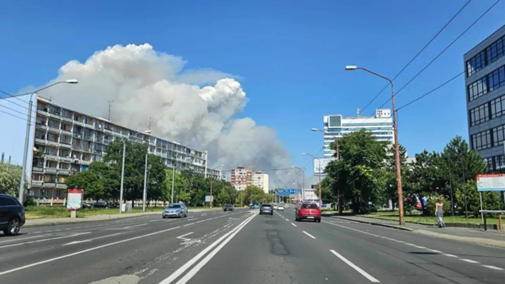 Neďaleko Bratislavy vypukol požiar! Podľa našich informácií má ísť o požiar jačmeňa v obci Most pri Bratislave.