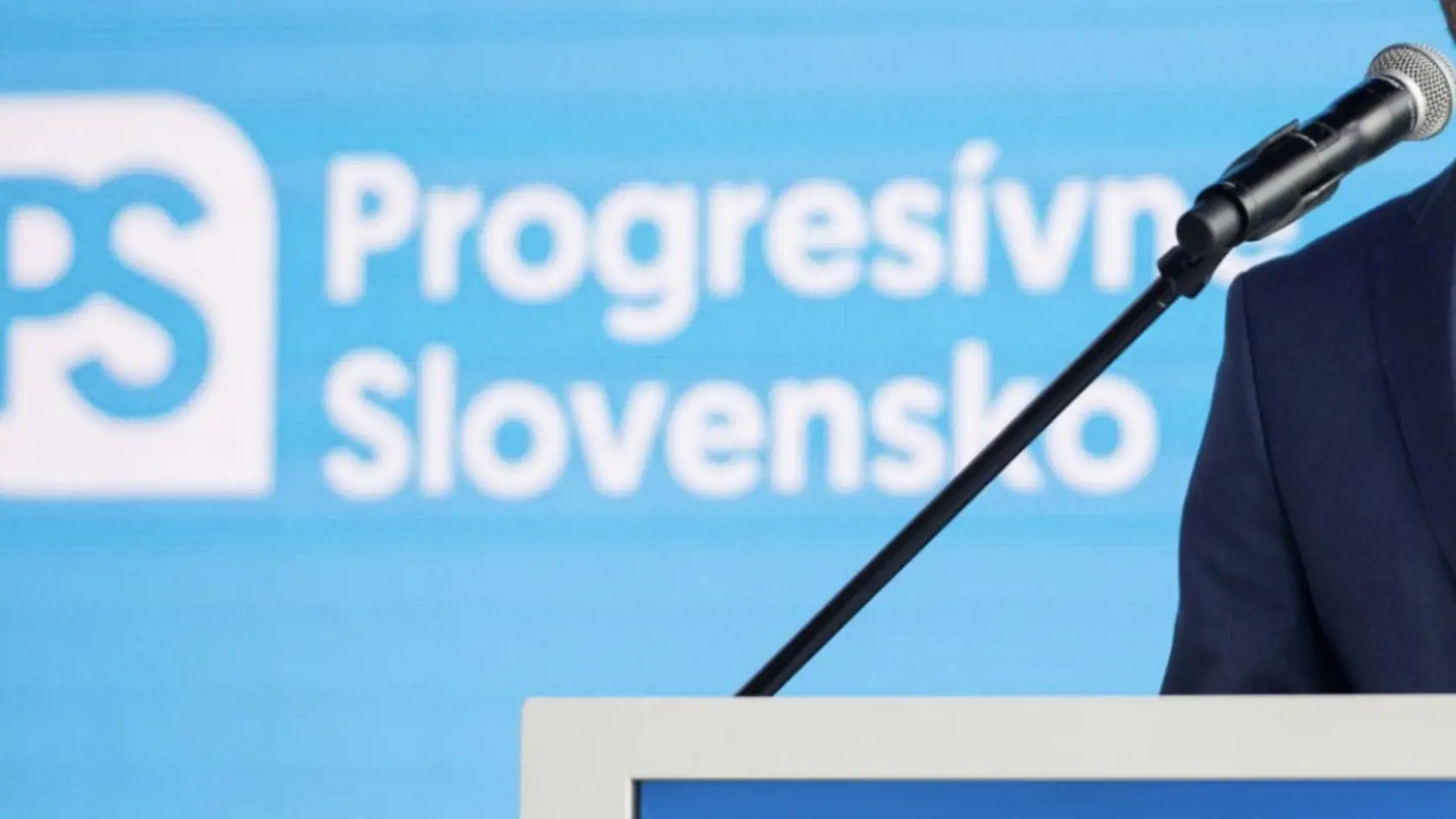 Aj Progresívne Slovensko to môže mať tesne pred voľbami nahnuté, hoci momentálne to podľa prieskumov tak nevyzerá.