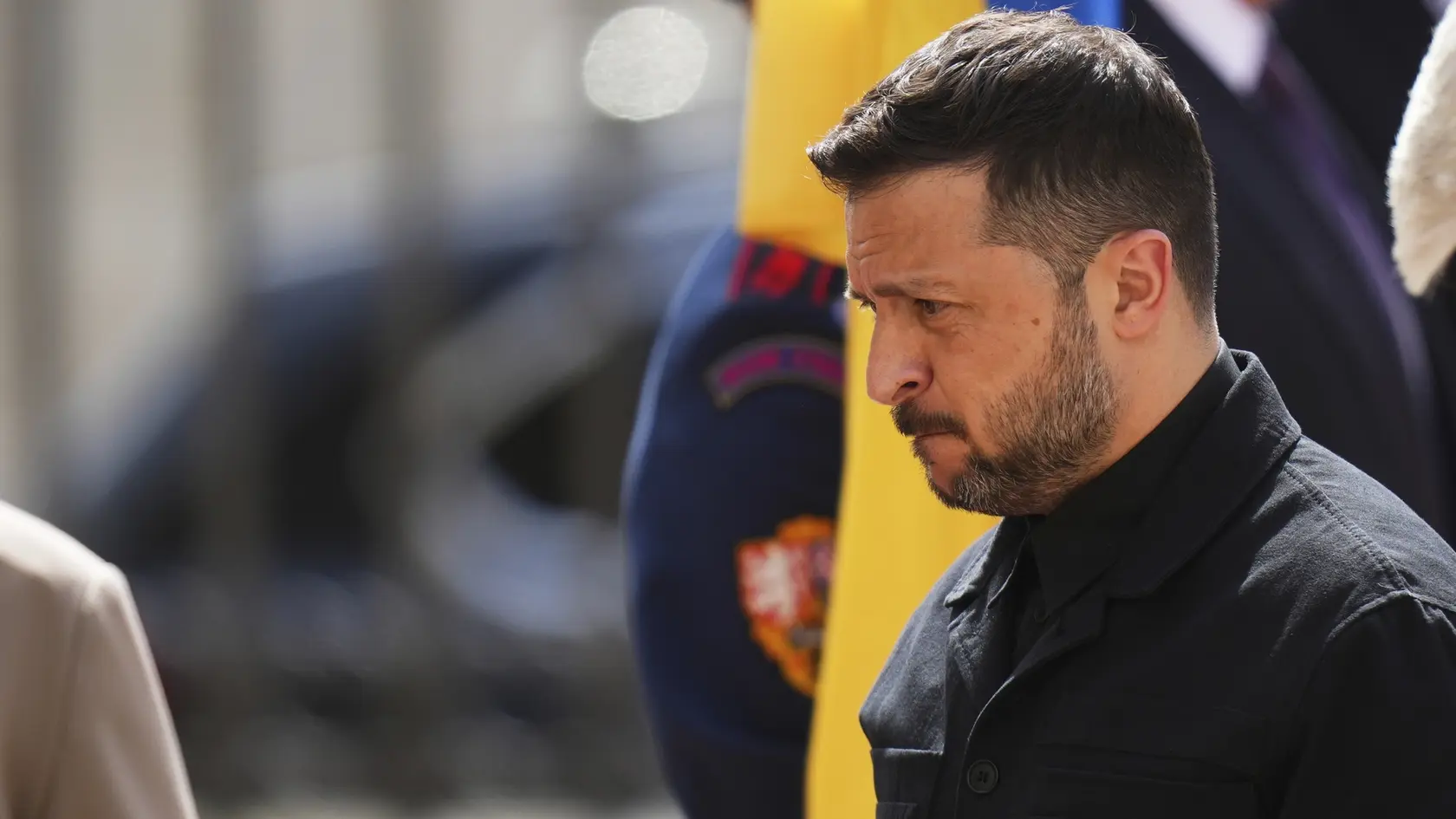 Ukrajinský prezident Volodymyr Zelenskyj prichádza na Pražský hrad v nedeľu 4. mája 2025.
