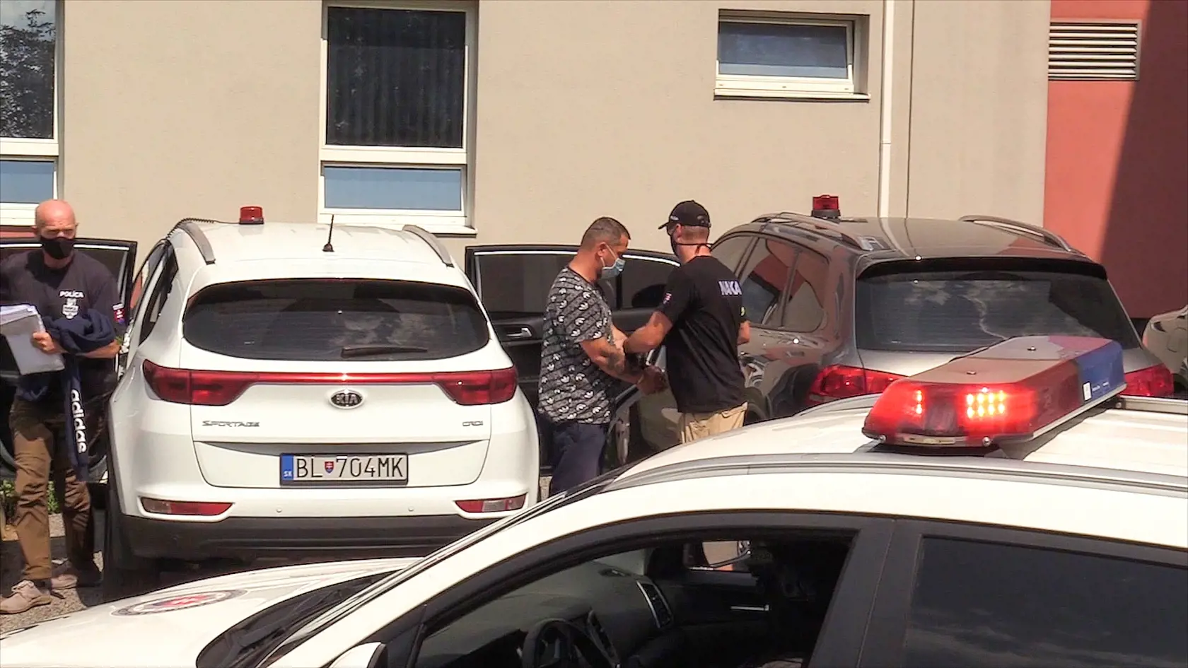 Na Špecializovanom trestnom súde sa rozhodovalo o väzbe pre štyroch obvinených, vrátane Petra Petrova.