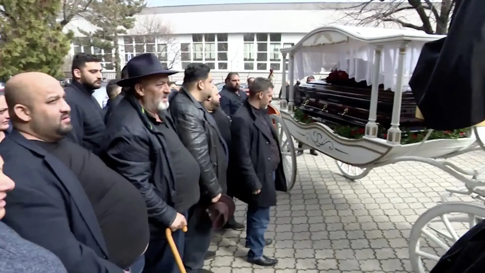 Rodina a priatelia hodnotili Jenda ako čestného a rešpektovaného muža.