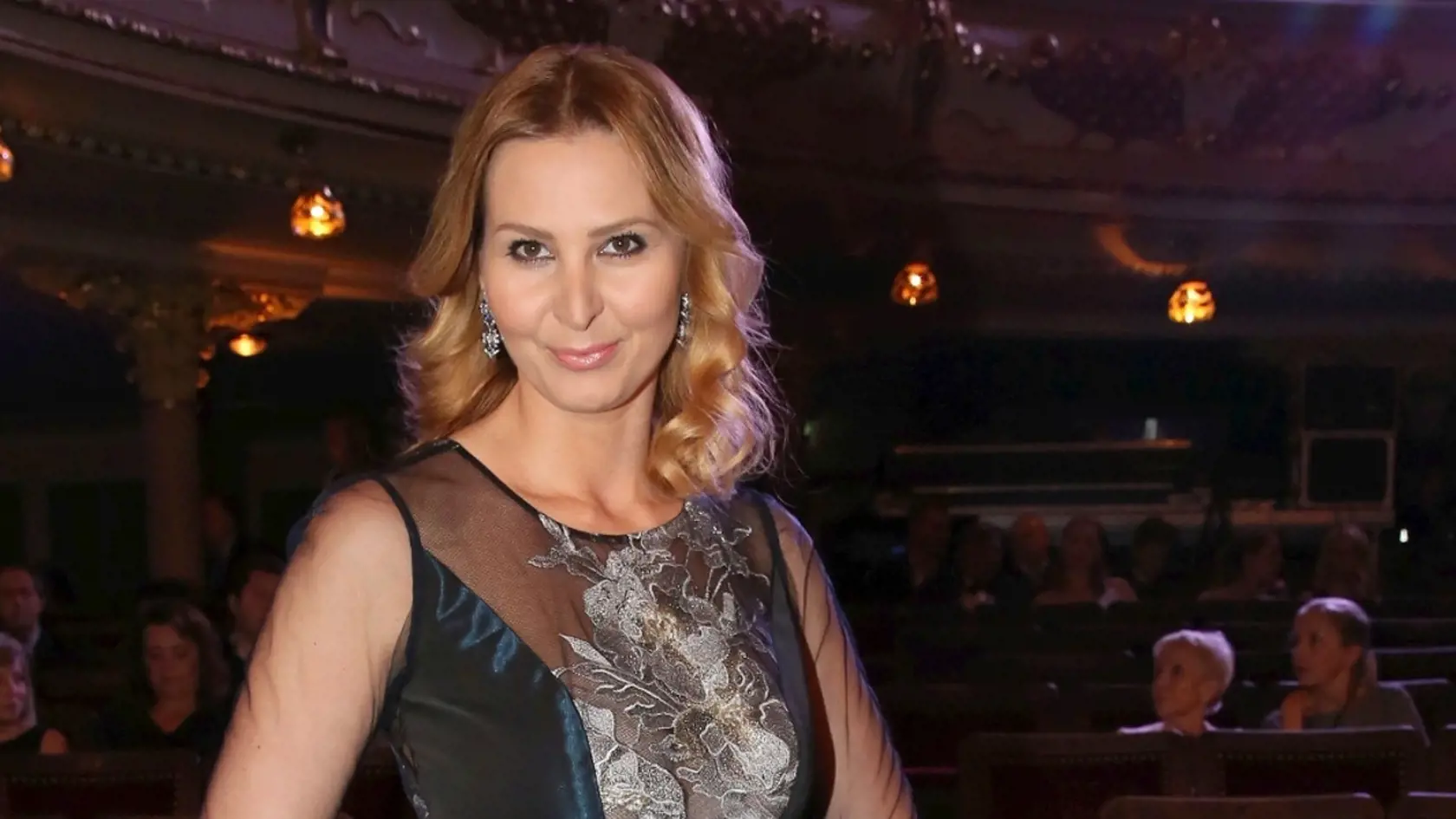 Ivana Gottová nahodila dlhú elegantnú róbu.