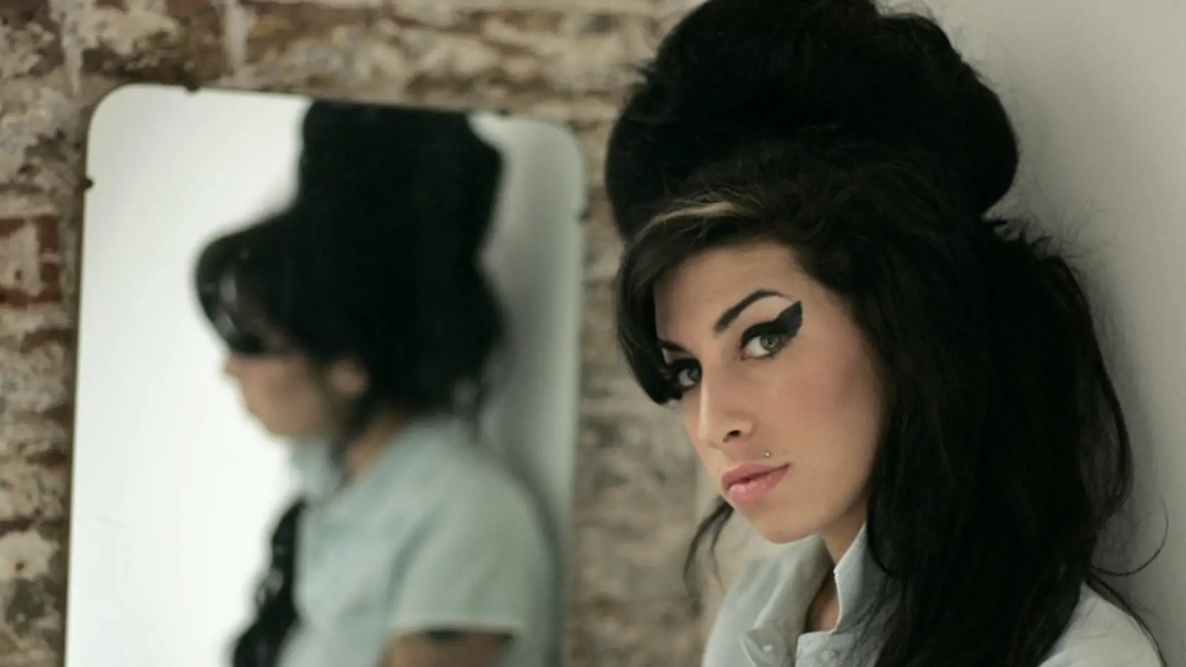 Amy Winehouse zomrela, keď mala 27 rokov.
