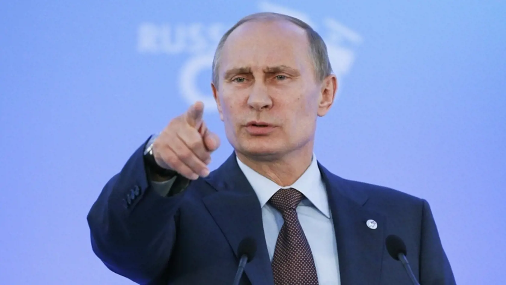 Ruský prezident Vladimír Putin na summite G 20 v piatok oznámil, že bude aj naďalej pomáhať Sýrii vo vojenskej i humanitárnej oblasti.