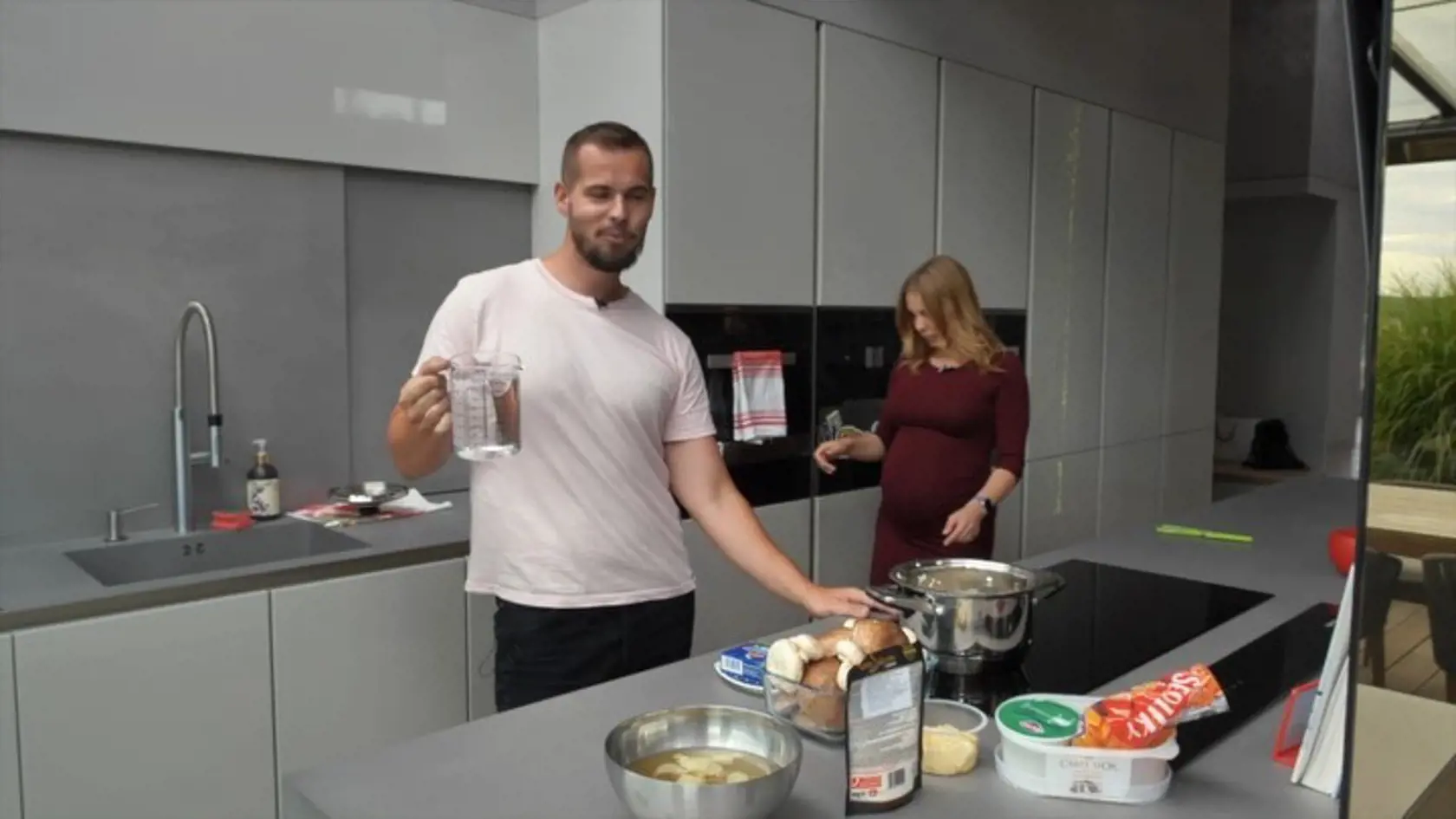 Veronika Ostrihoňová a jej rodina.