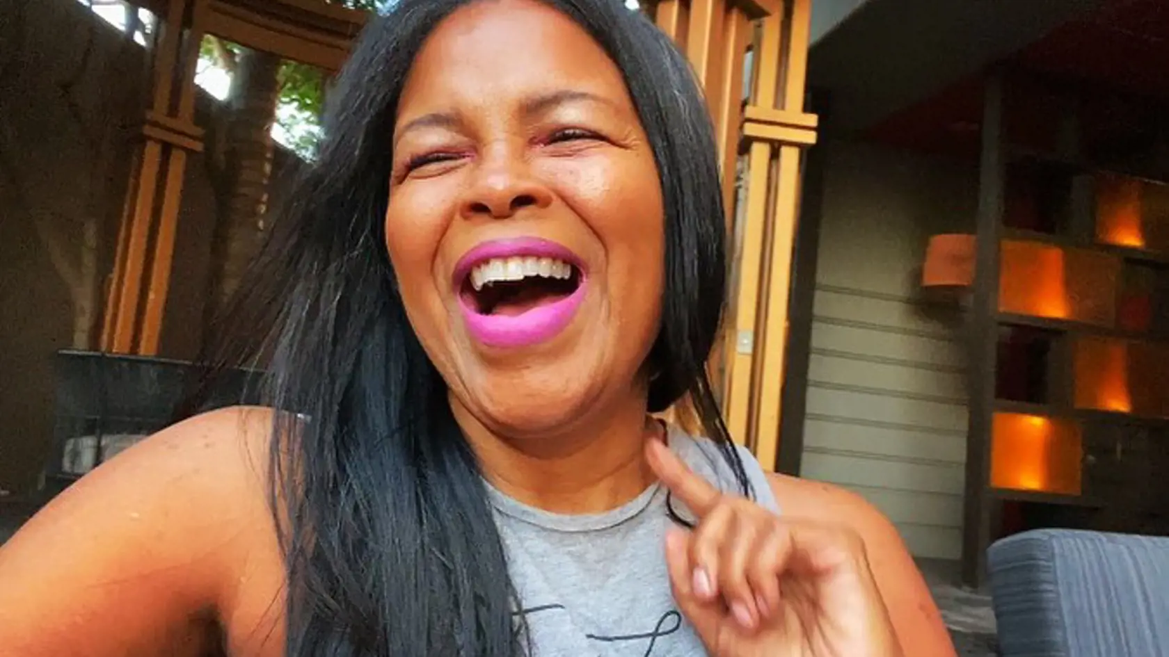 Zakladajúca členka legendárnej R&B skupiny En Vogue, Dawn Robinson, žije v aute. Vraj je to oslobodzujúce a nemenila by. Takto dnes vyzerá.