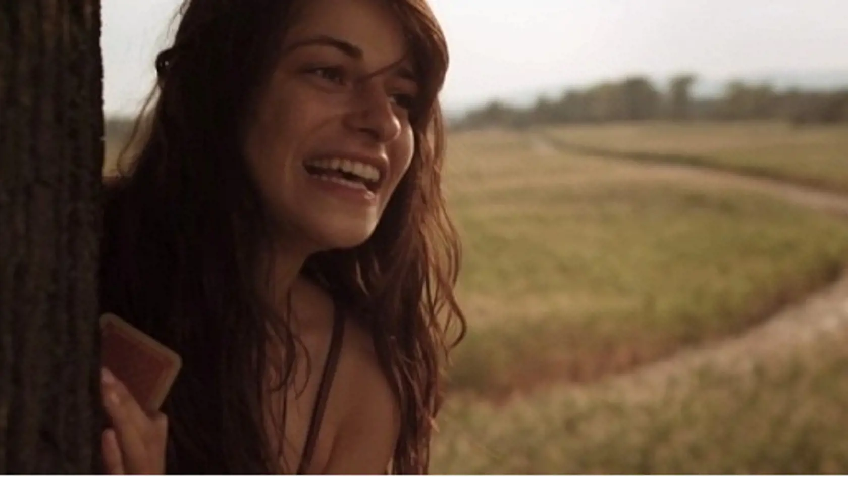 Monika Potokárová v krátkometrážnom poetickom road movie z roku 2016 režiséra Mareka Káčera Divoká karta.