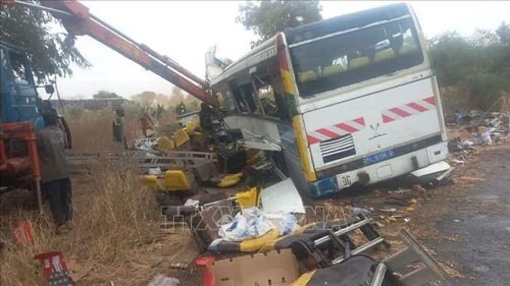 Nehoda autobusu v Senegale si vyžiadala 23 obetí a desiatky zranených