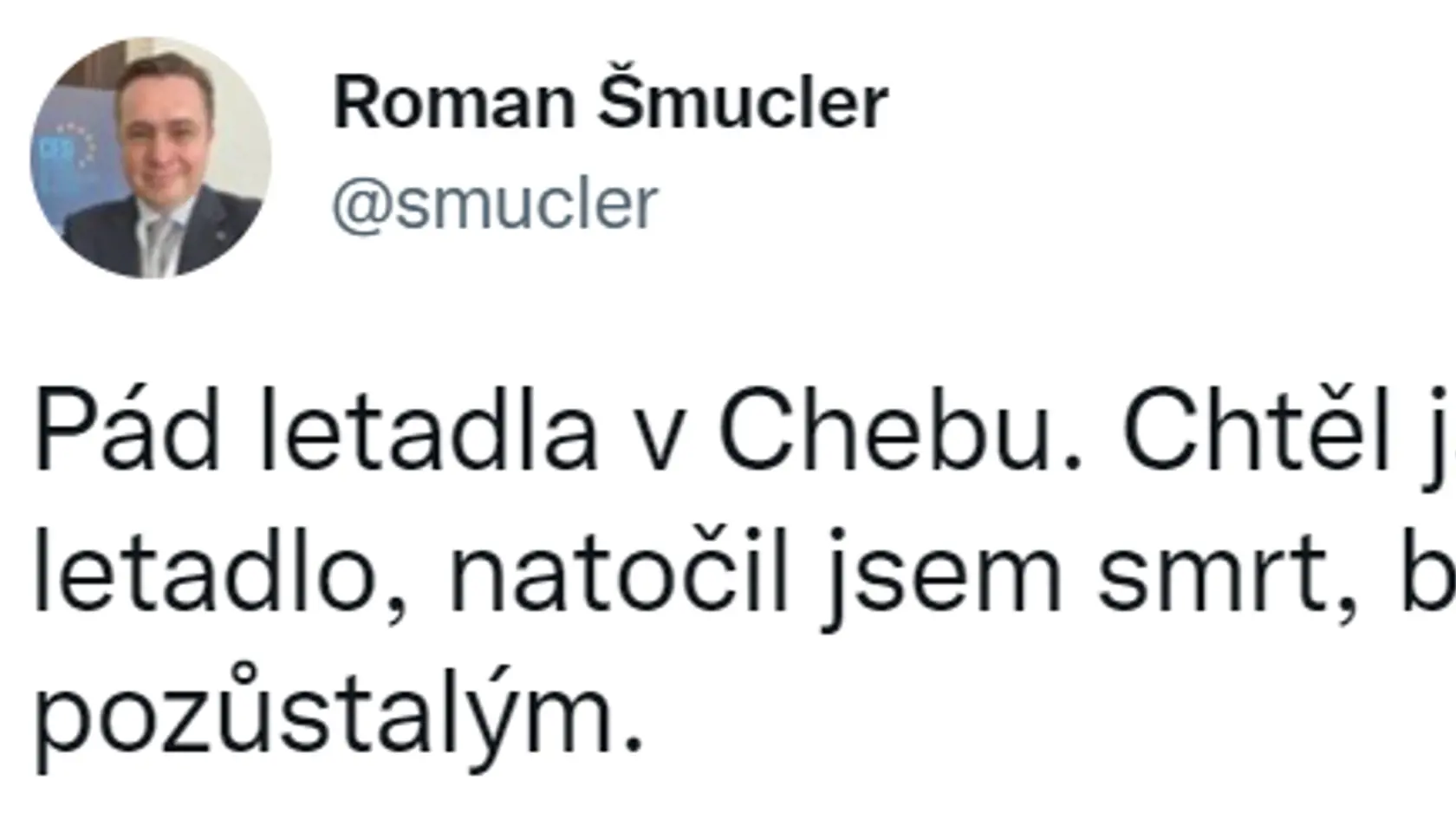 Pilot prišiel o život pri havárii historického lietadla v Chebe.