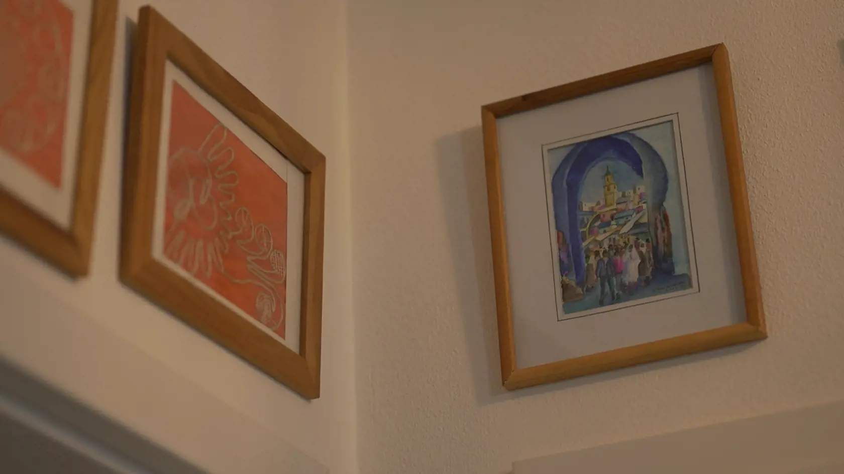 V dome Renáty Názlerovej je mnoho obrazov.