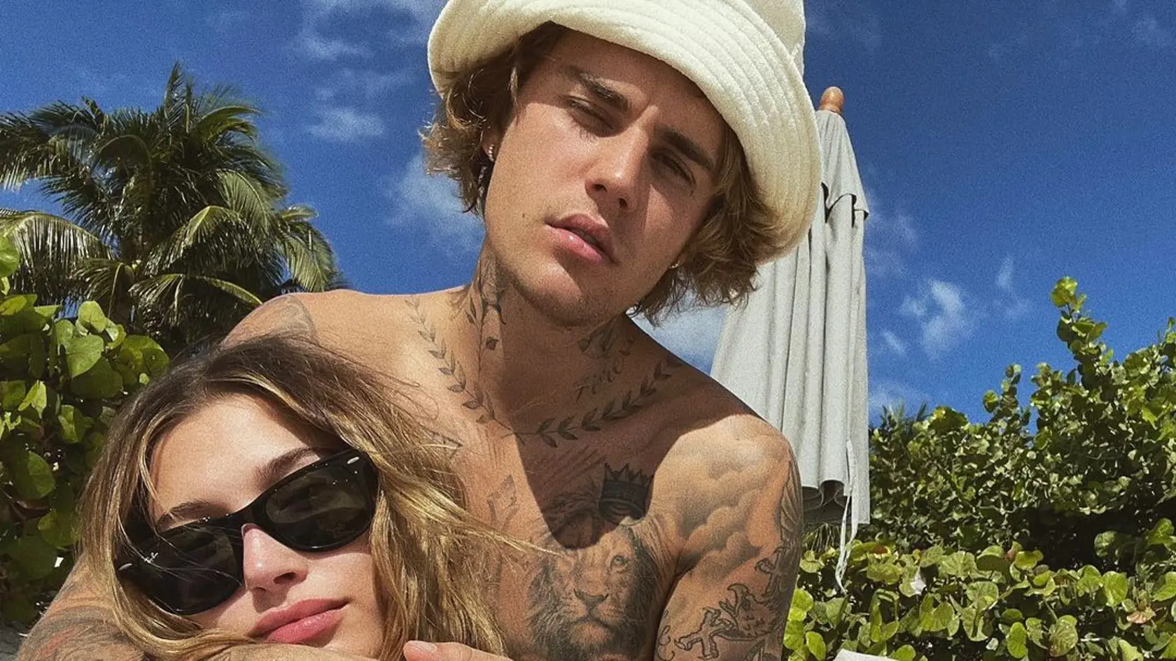 Spevák Justin Bieber a modelka Hailey Bieber