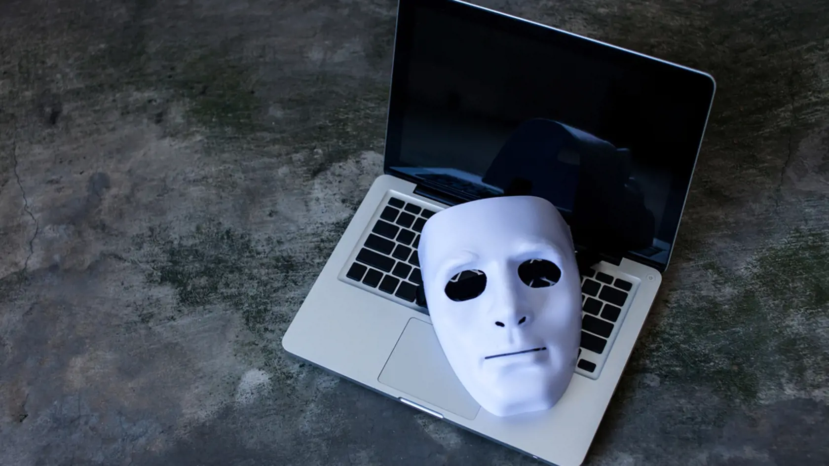 Anonymous,Mask,To,Hide,Identity,On,Computer,Laptop,-,Internet