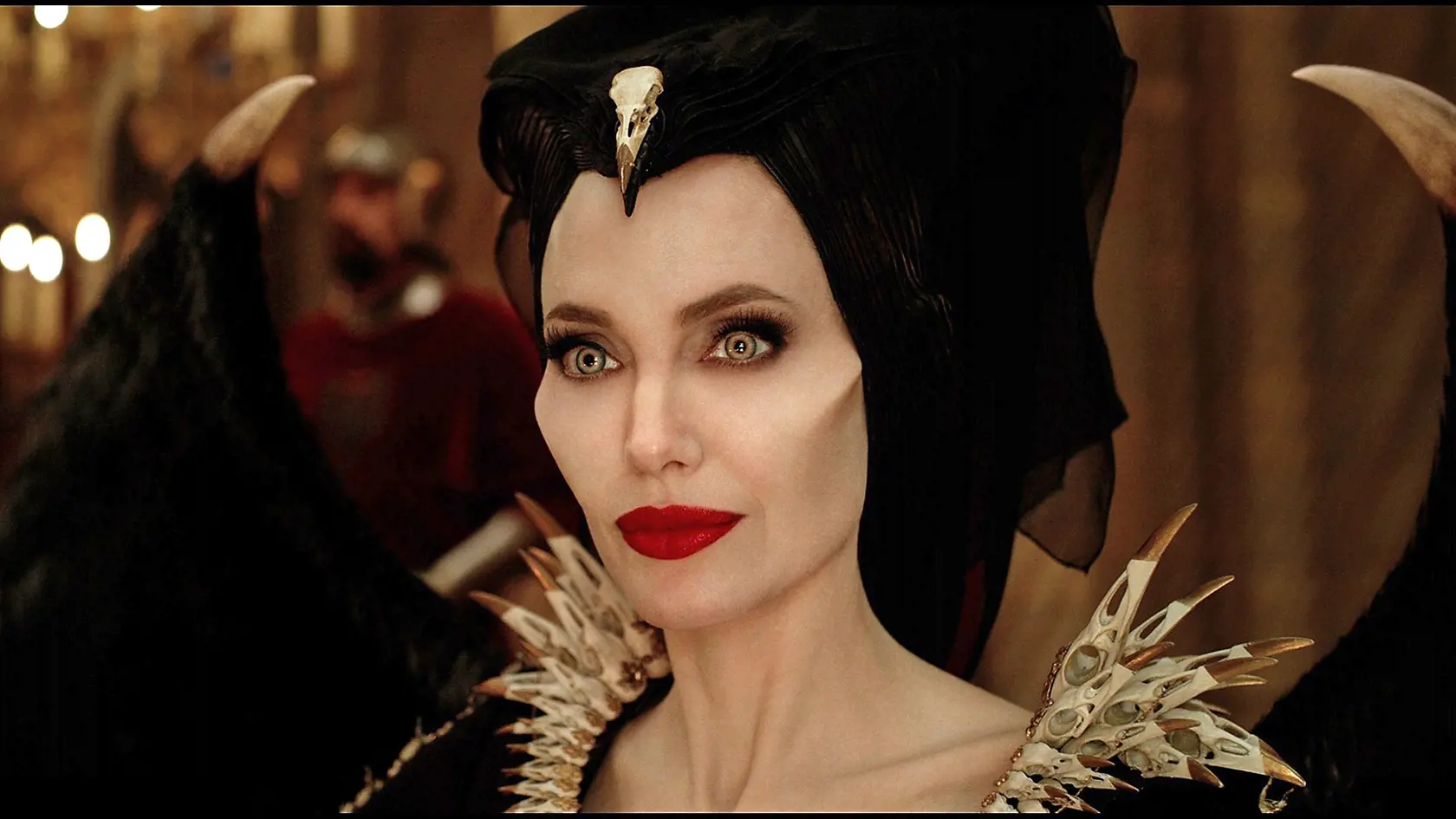 Angelina Jolie vo filme Vládkyňa zla 2.
