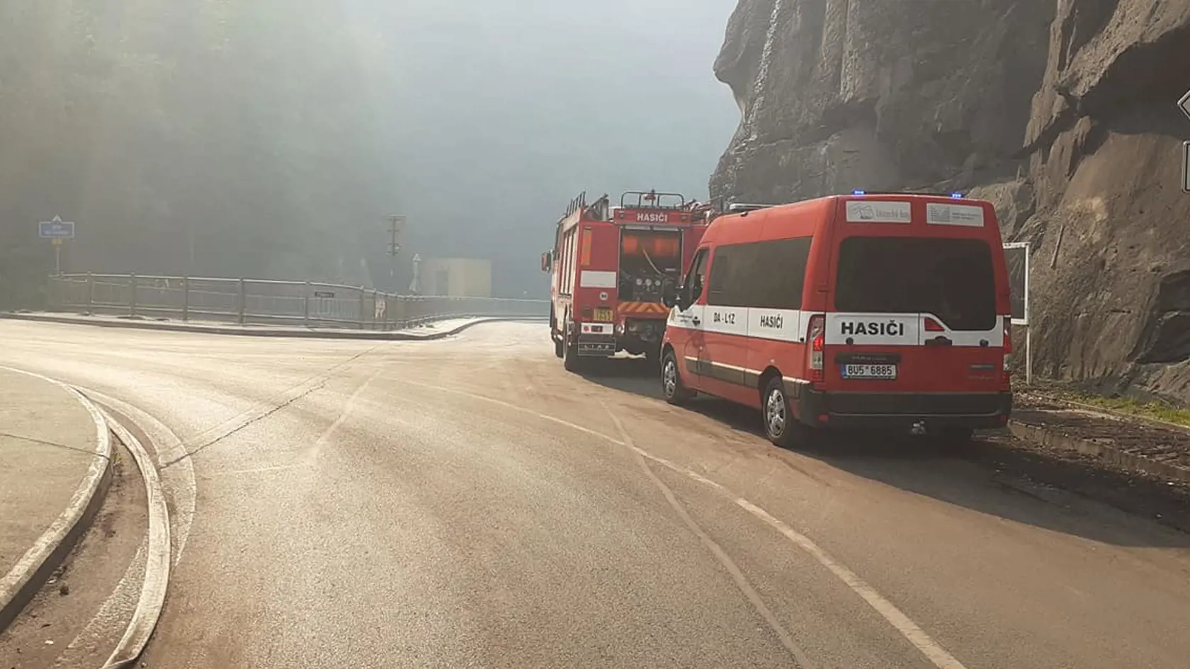 Požiar v Národnom parku České Švajčiarsko zasiahol plochu asi 1 000 hektárov.