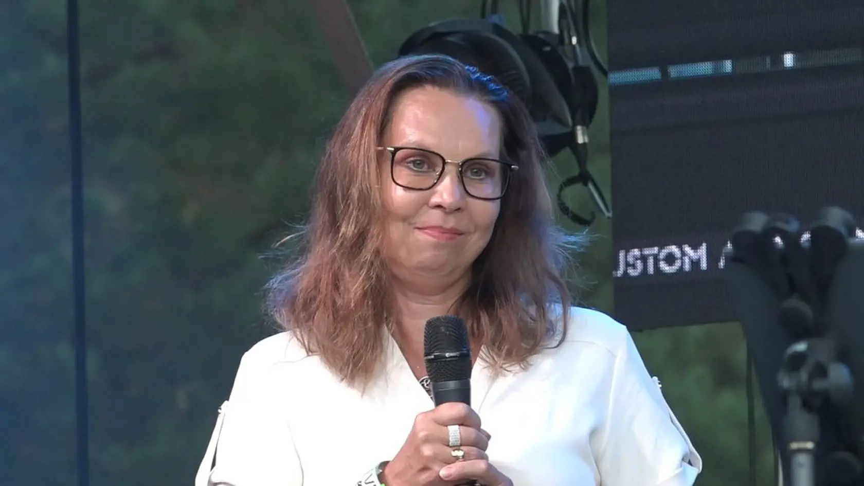 Muzikálový Festival Jozefa Bednárika 2024, kde sa konala spomienka na Vaša Patejdla (†68). Na pódiu sa ukázala aj vdova Miluše Patejdlová, ktorá tak prvýkrát od manželovej smrti vystúpila pred plným hľadiskom hostí.