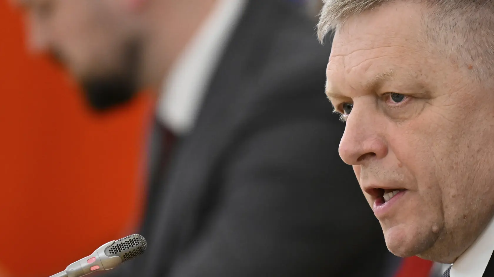 Premiér SR Robert Fico (Smer-SD)