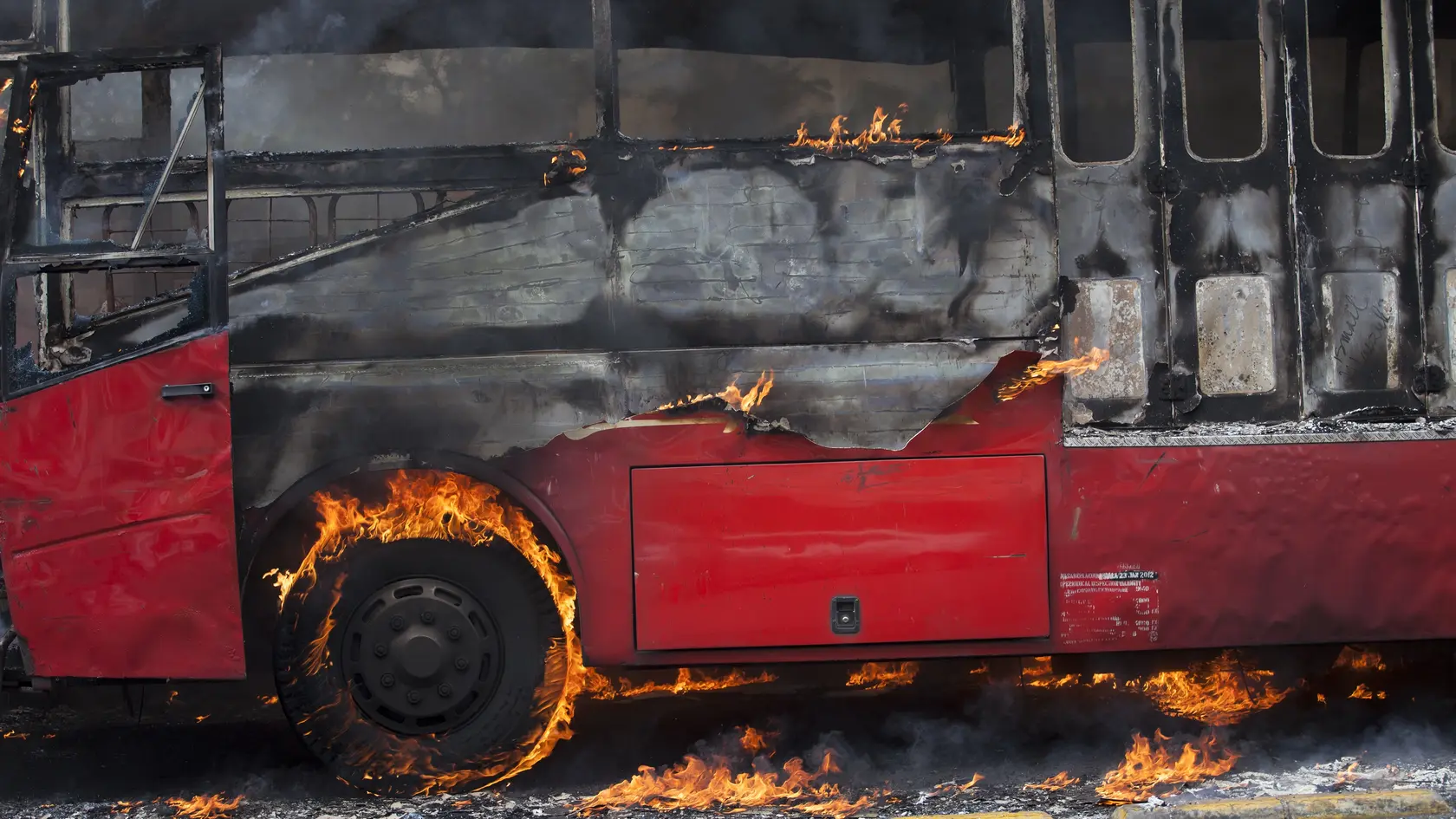 Horiaci autobus. (Ilustračné foto)