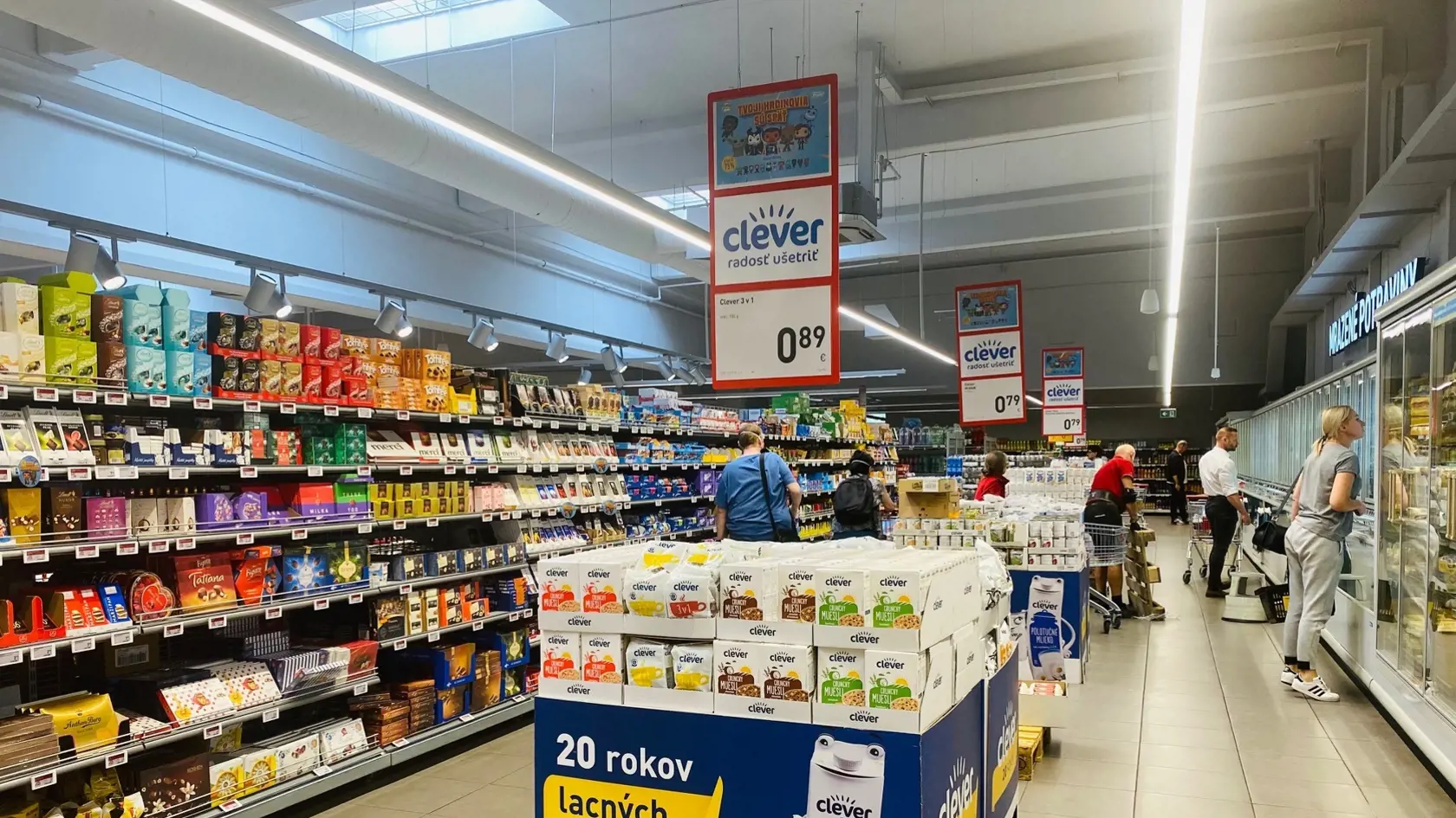 Reťazec Billa upozornil v ozname na jeden z produktov privátnej značky Clever. (Ilustračné foto)