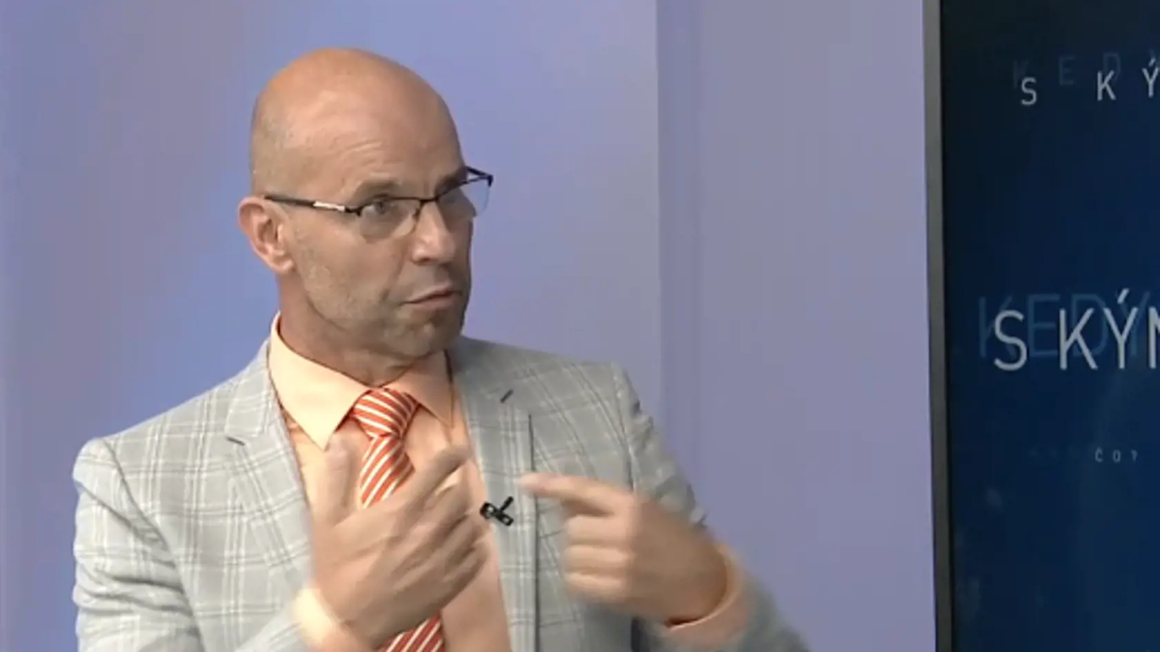 Expert na výživu Igor Bukovský sa od jari intenzívne venuje téme koronavírusu. Podľa neho ide o nafúknutú bublinu.
