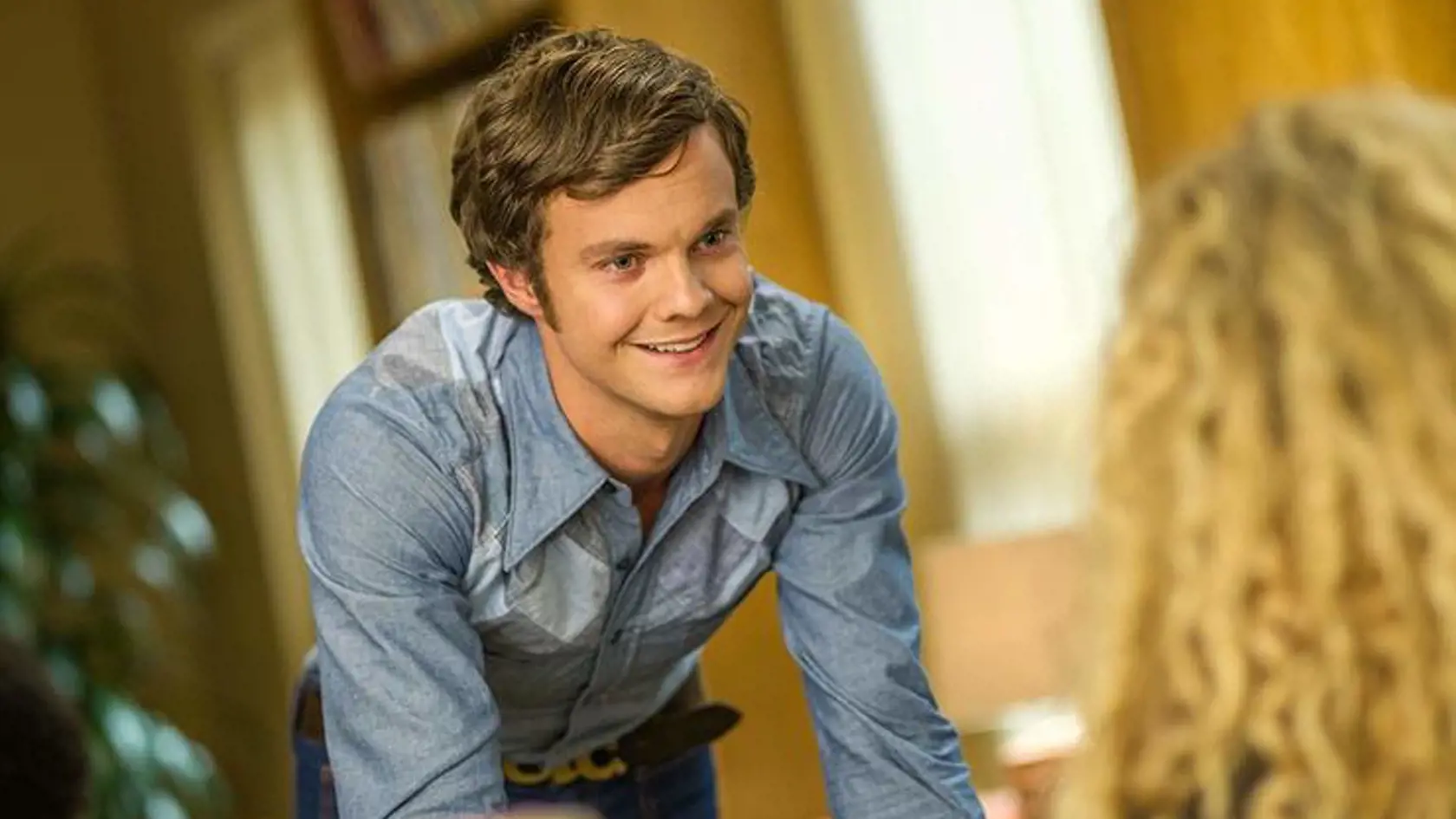 Jack Quaid je synom Dennisa Quaida a Meg Ryan. Vidieť ste ho mohli napríklad v Hrách o život či Lucky Loganovi.