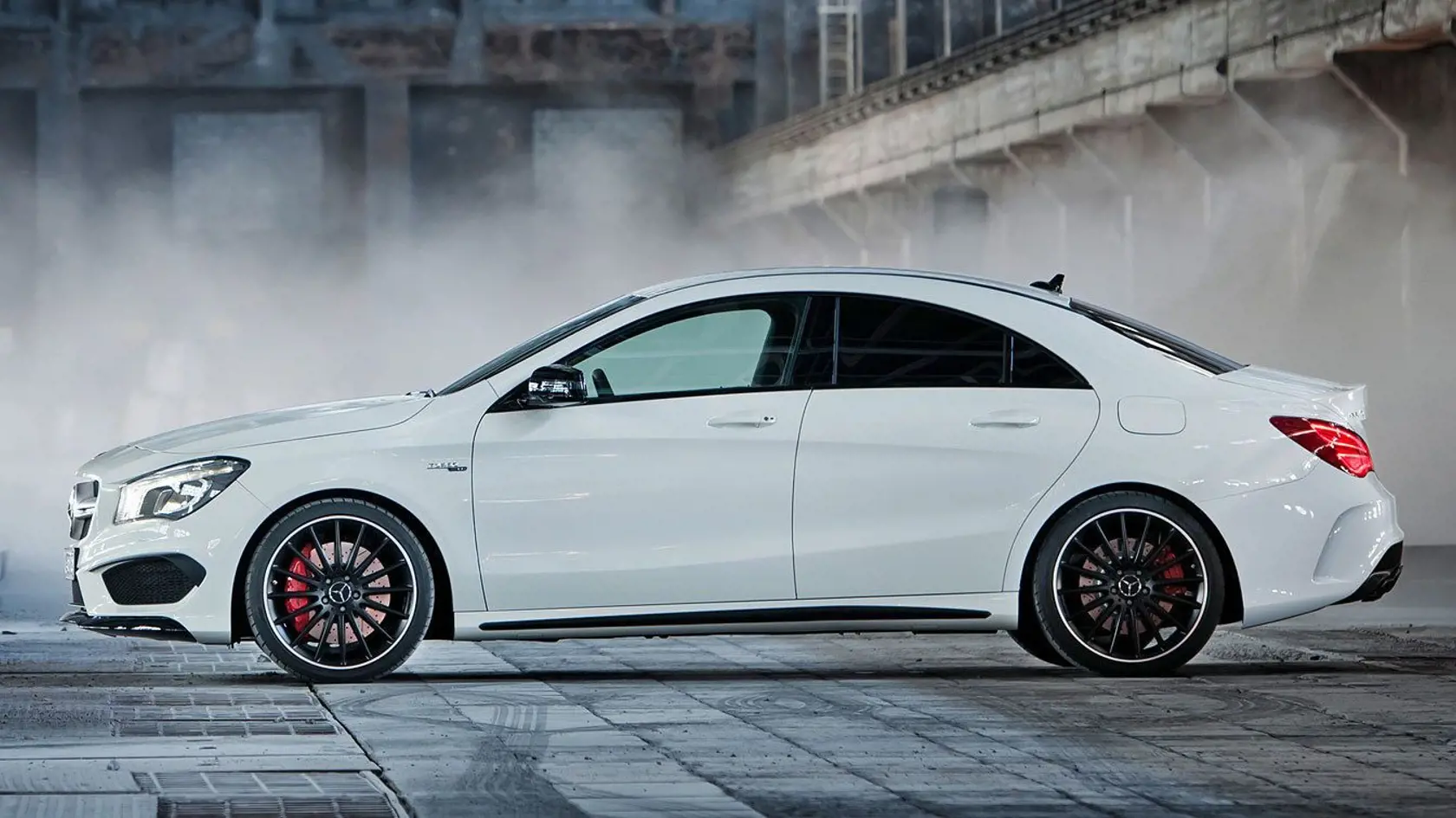 Mercedes-Benz CLA 45 AMG