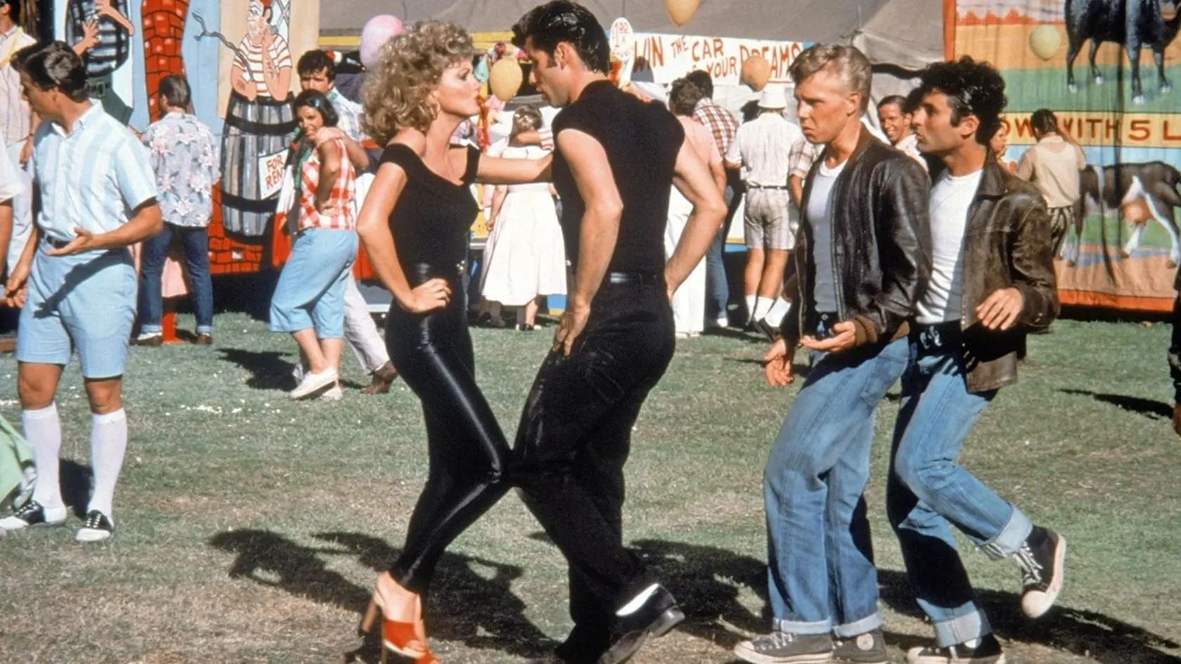 Olivia Newton John v Pomáde