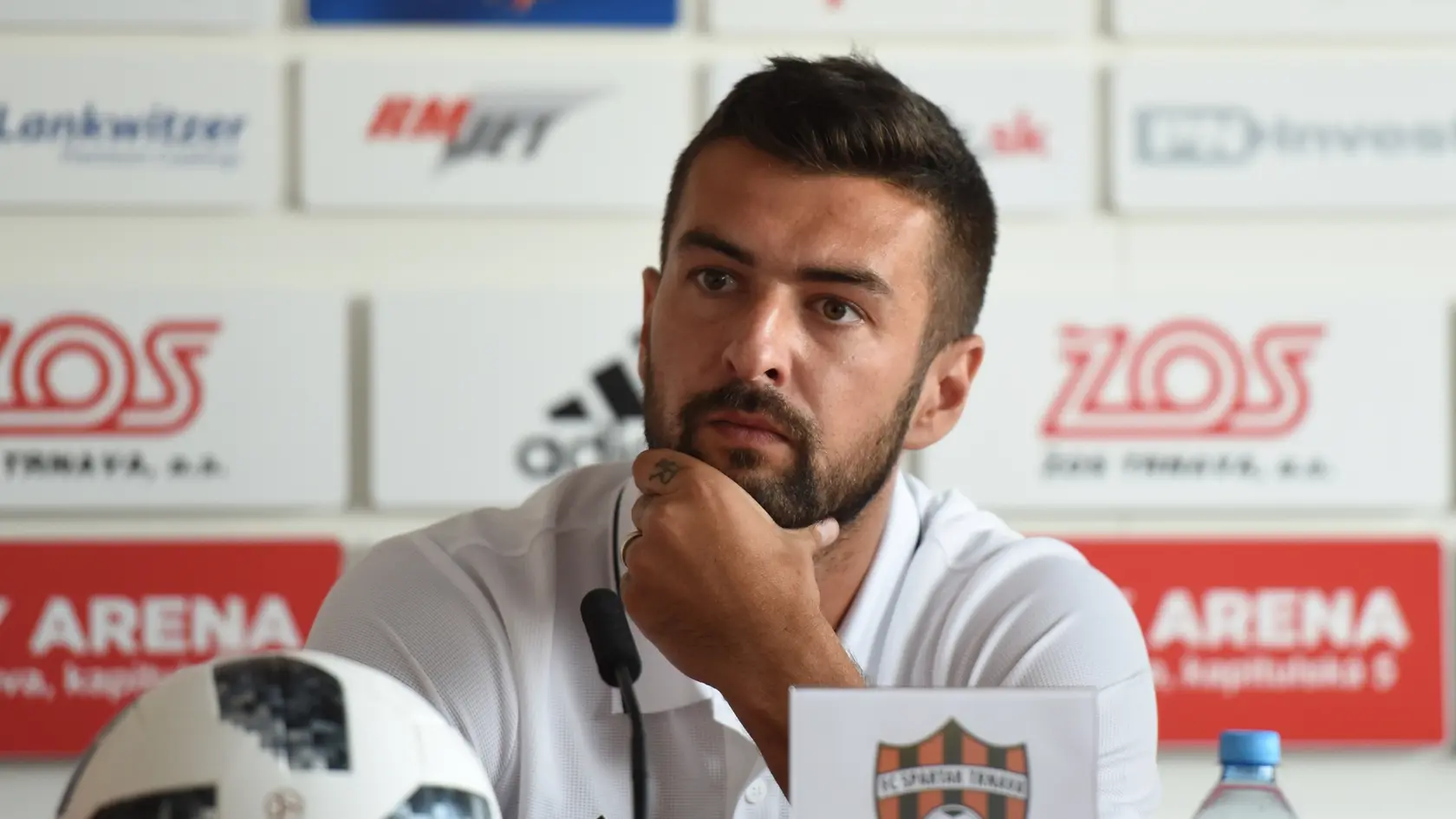 ARCHÍVNA SNÍMKA - Kapitán Trnavy Boris Godál na tlačovej konferencii pred odvetným zápasom 2. predkola Ligy majstrov FC Spartak Trnava - Legia Varšava
