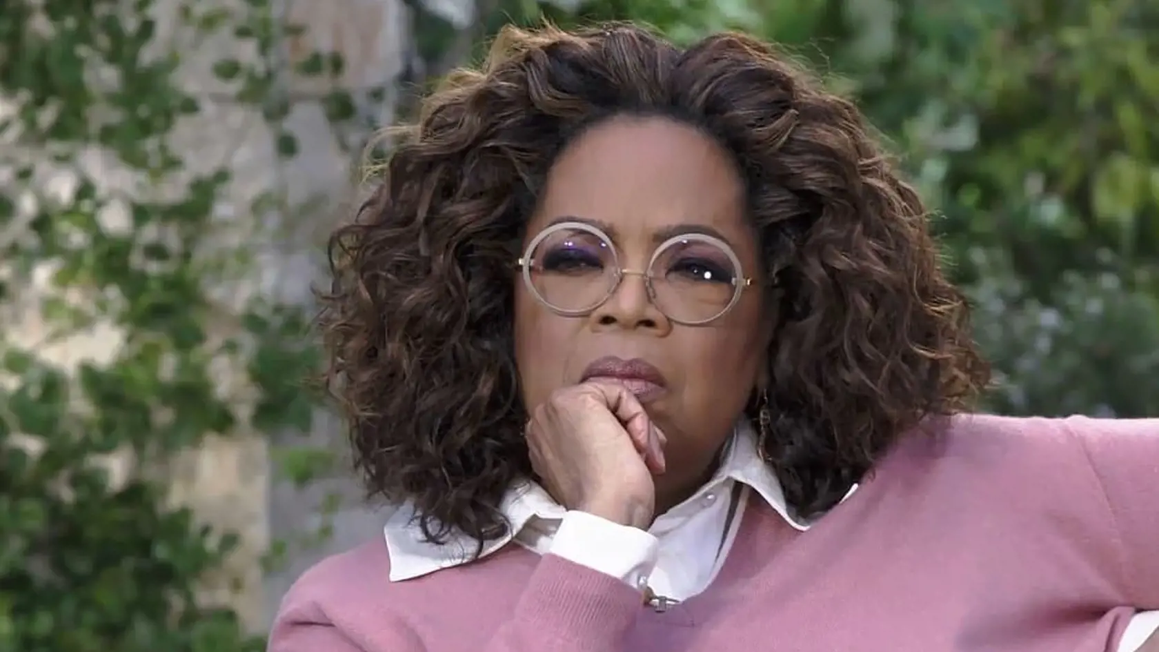 OPRAH WINFREY poskytli kontroverzný rozhovor.